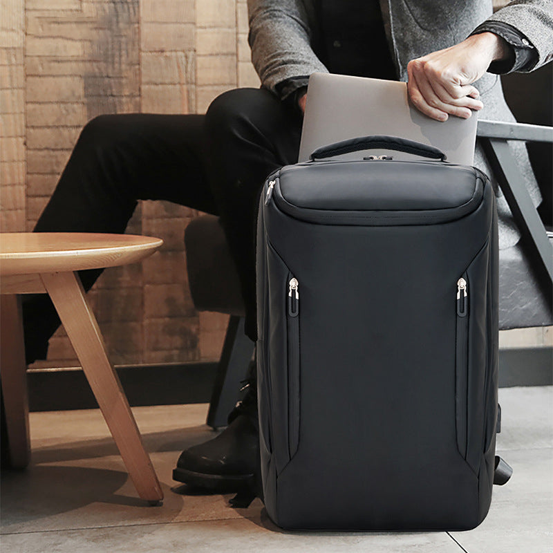 Business Travel Laptop Bag with USB Port - CASE U